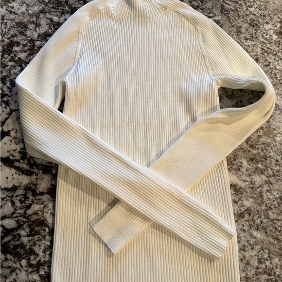 Wilfred Alchemy Ribbed Knit Top - Picture 4 of 6